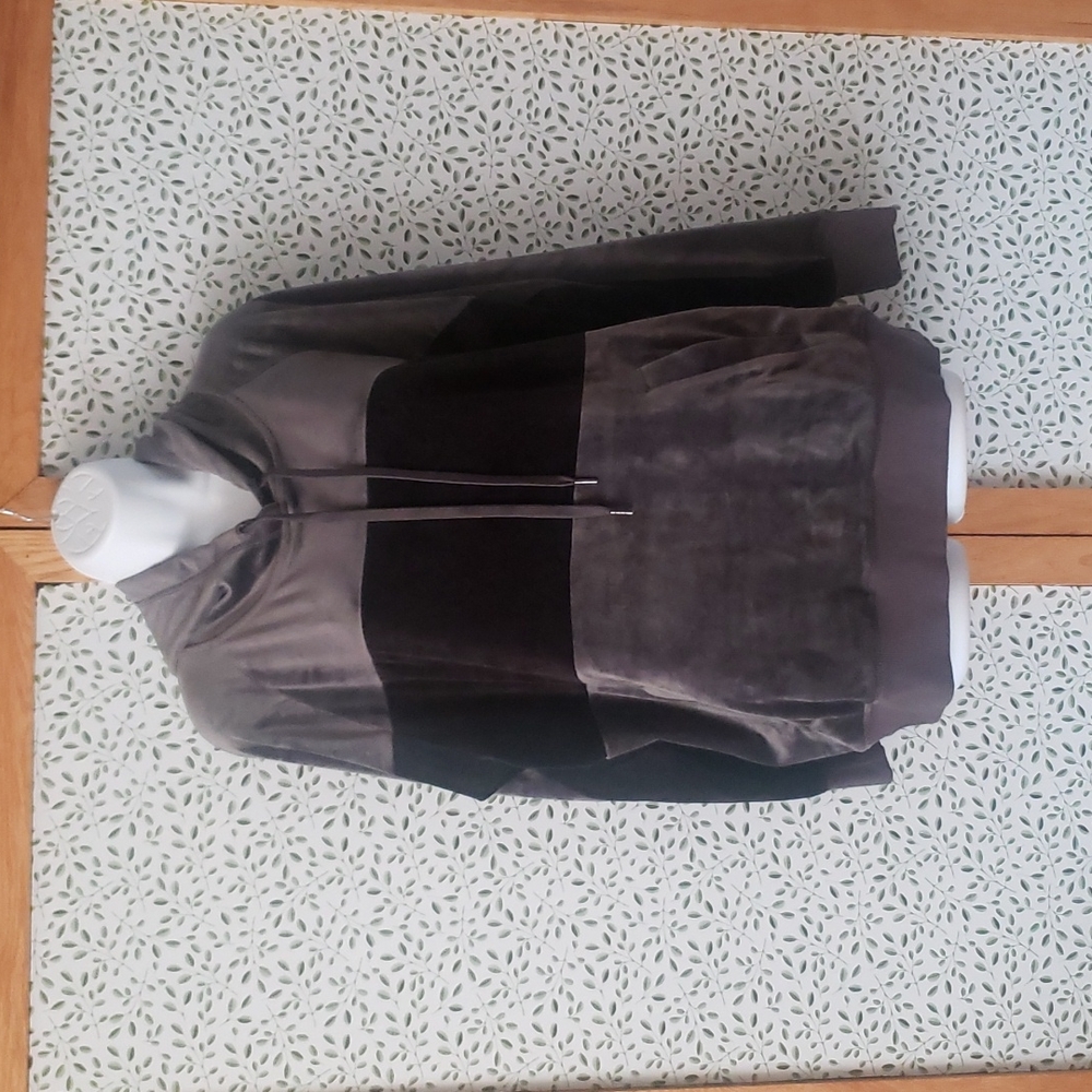 Velor tracksuit top